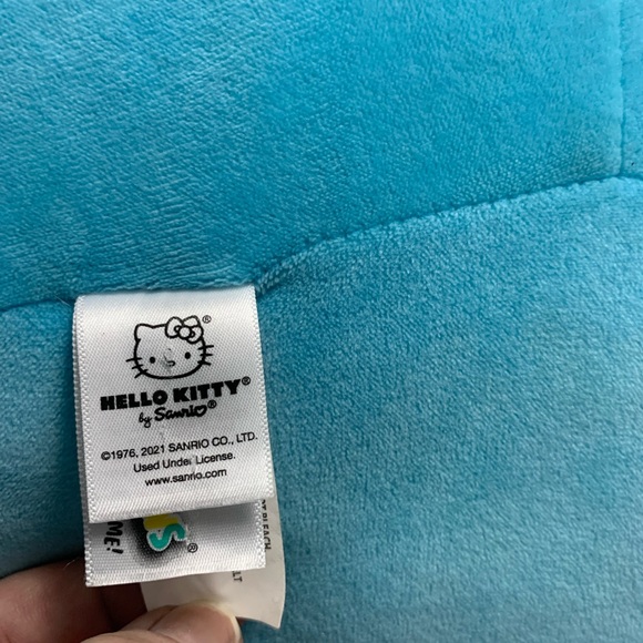 Hello Kitty extra Large Smushmellow - Picture 6 of 8